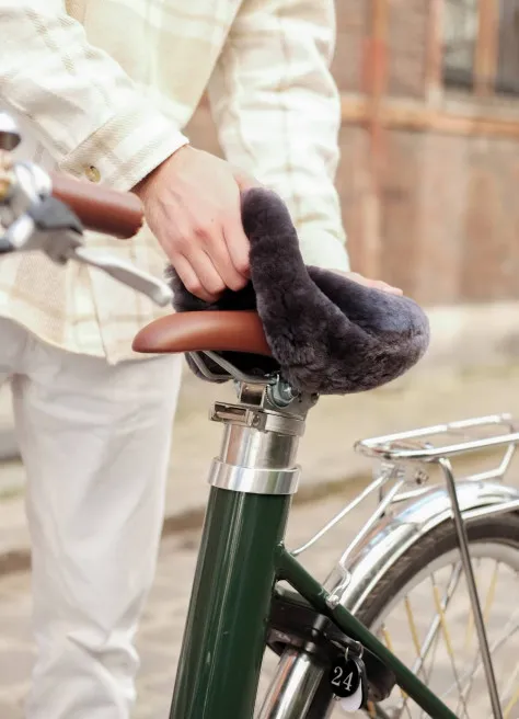 Couvre selle mouton - AGU | JE SUIS À VÉLO